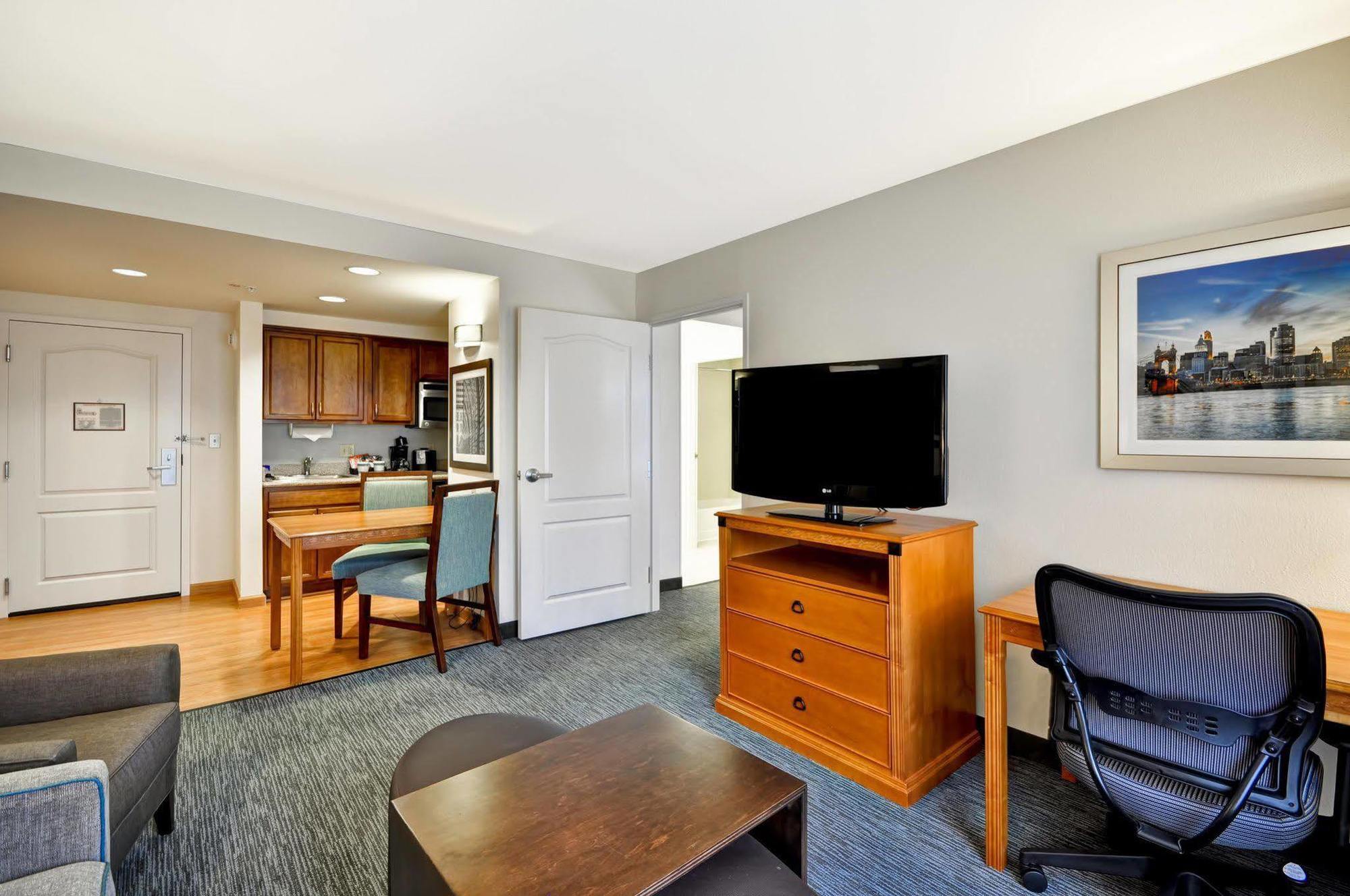 Homewood Suites By Hilton Cincinnati-Milford Bagian luar foto